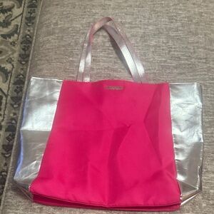 CLINIQUE  TOTE